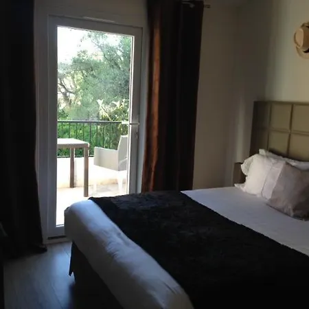 Отель La Cap D'antibes Жуан-ле-Пен