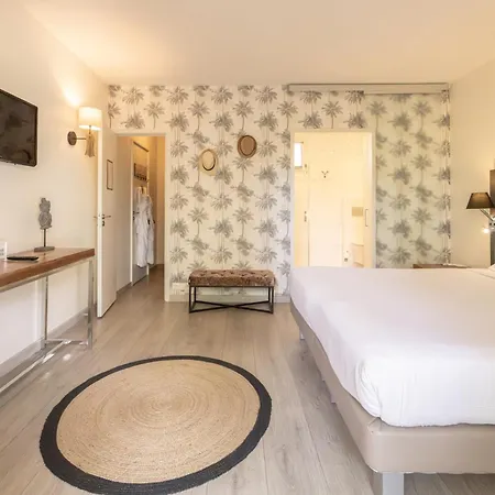 Отель La Cap D'antibes 4*